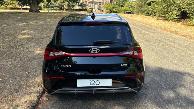 Hyundai i20 1.0T GDi 90 Black Line 5dr Petrol Hatchback - Image 26